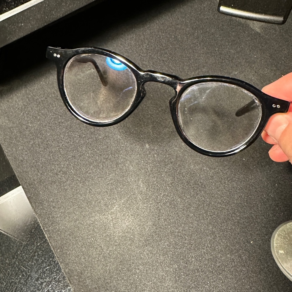 GENTLE MONSTER Black Glasses
